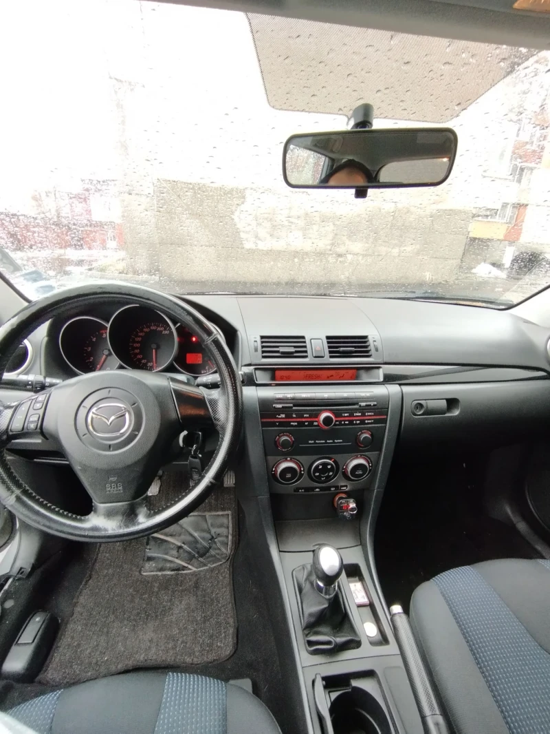 Mazda 3, снимка 10 - Автомобили и джипове - 48587839