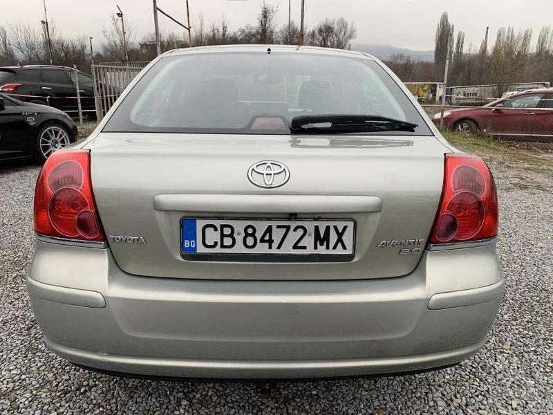 Toyota Avensis 2.0 D-4D, снимка 5 - Автомобили и джипове - 48233660