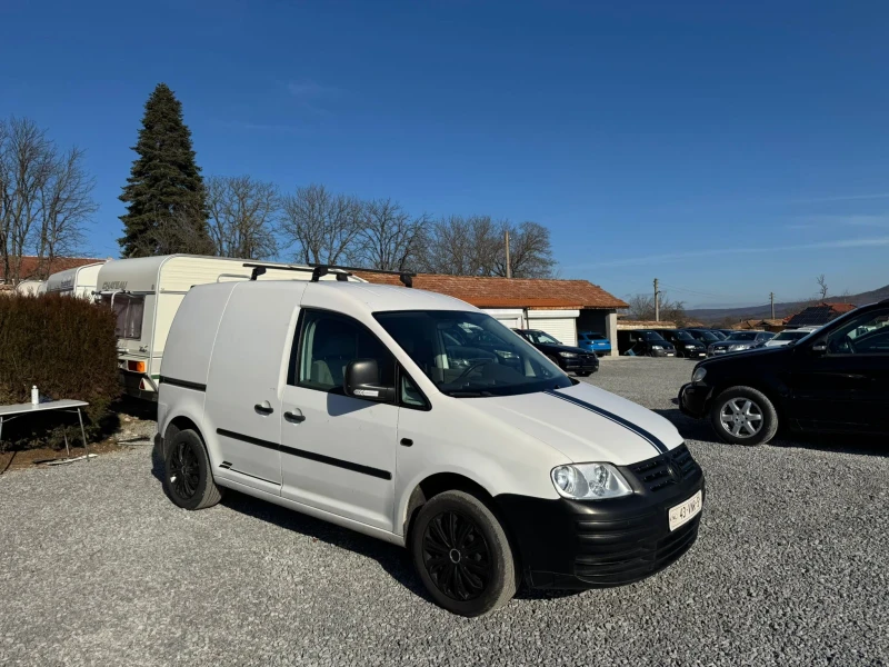 VW Caddy 1.9 TDi 105 к.с, снимка 6 - Автомобили и джипове - 48561967