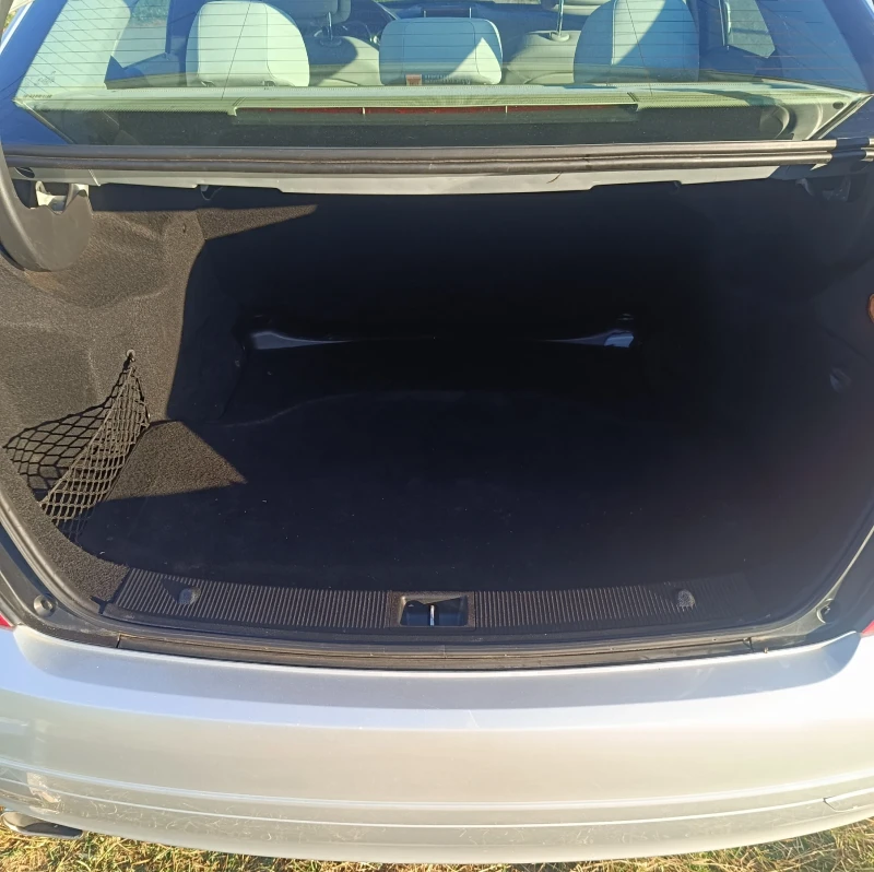 Mercedes-Benz C 180 W 204, снимка 5 - Автомобили и джипове - 52807300