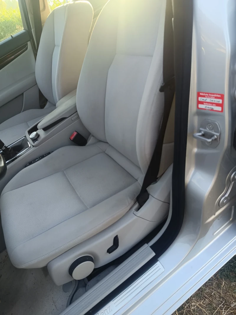 Mercedes-Benz C 180 W 204, снимка 7 - Автомобили и джипове - 52807300