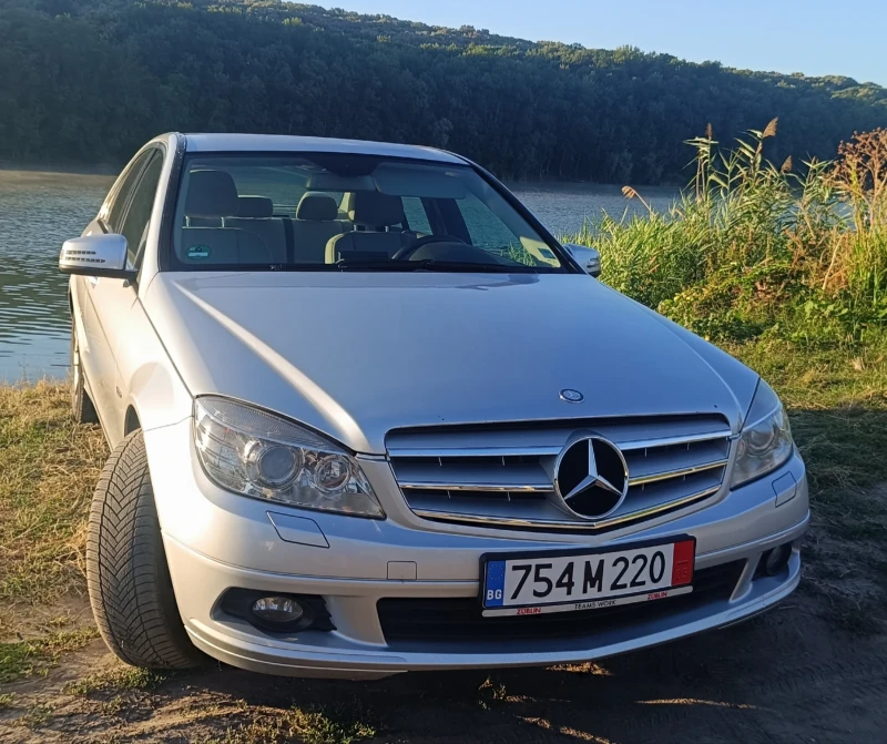 Mercedes-Benz C 180 W 204, снимка 4 - Автомобили и джипове - 52807300