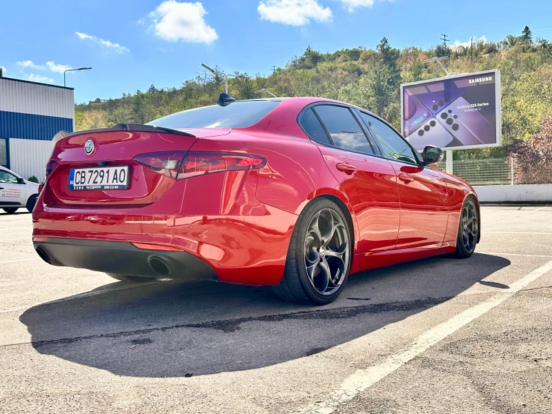 Alfa Romeo Giulia 2.0 ti, снимка 4 - Автомобили и джипове - 51428394