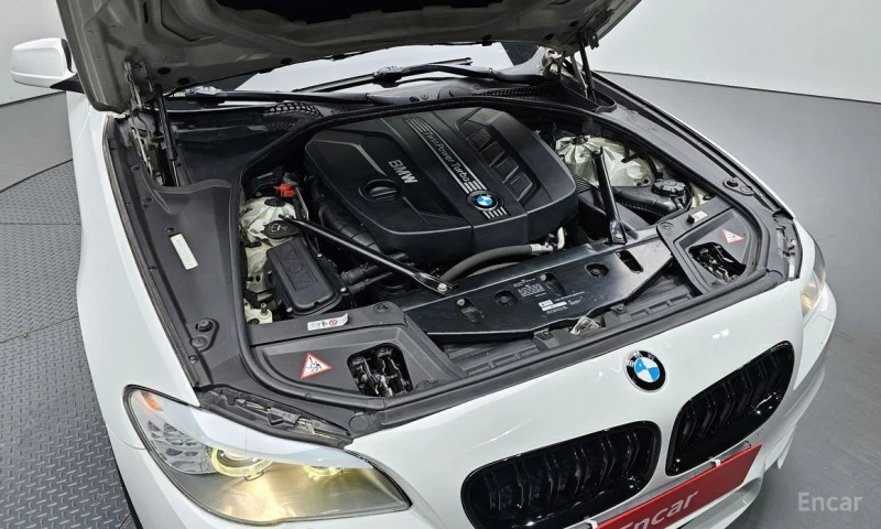 BMW 520, снимка 6 - Автомобили и джипове - 52807846