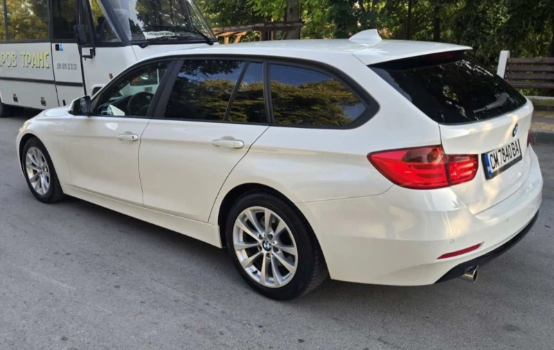BMW 320 2.0D F31 АВТОМАТИК, снимка 4 - Автомобили и джипове - 52887097