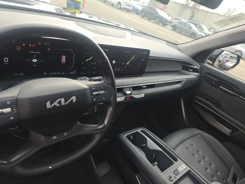 Kia EV9 Wind | AWD | ШИБЕДАХ | 7 МЕСТА | , снимка 11 - Автомобили и джипове - 53355571
