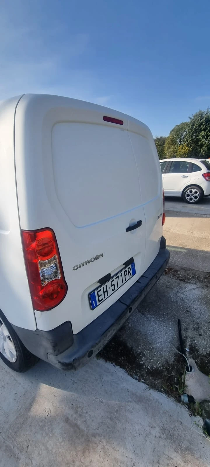 Citroen Berlingo 1.6D AУНИКАТ, снимка 6 - Автомобили и джипове - 49583428