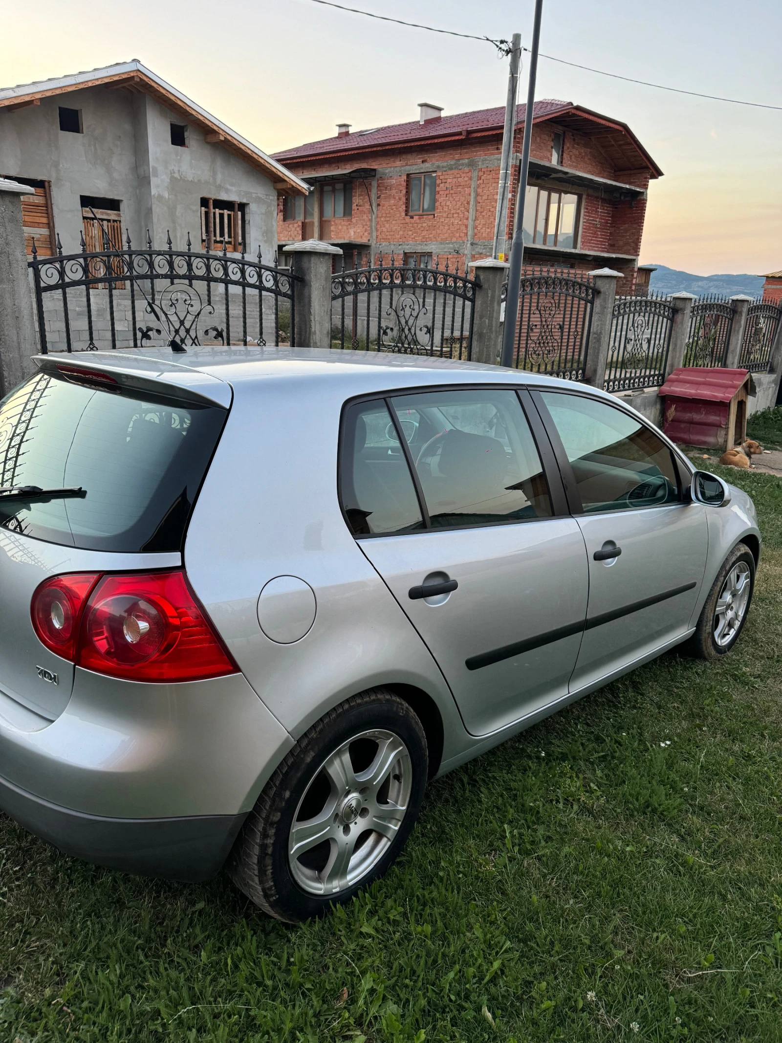 VW Golf Голф 5 1.9 TDI 105 k.c - изображение 5