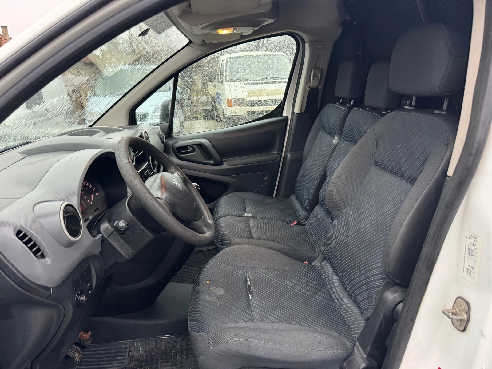 Peugeot Partner 1.6HDI 90.. | Mobile.bg   11