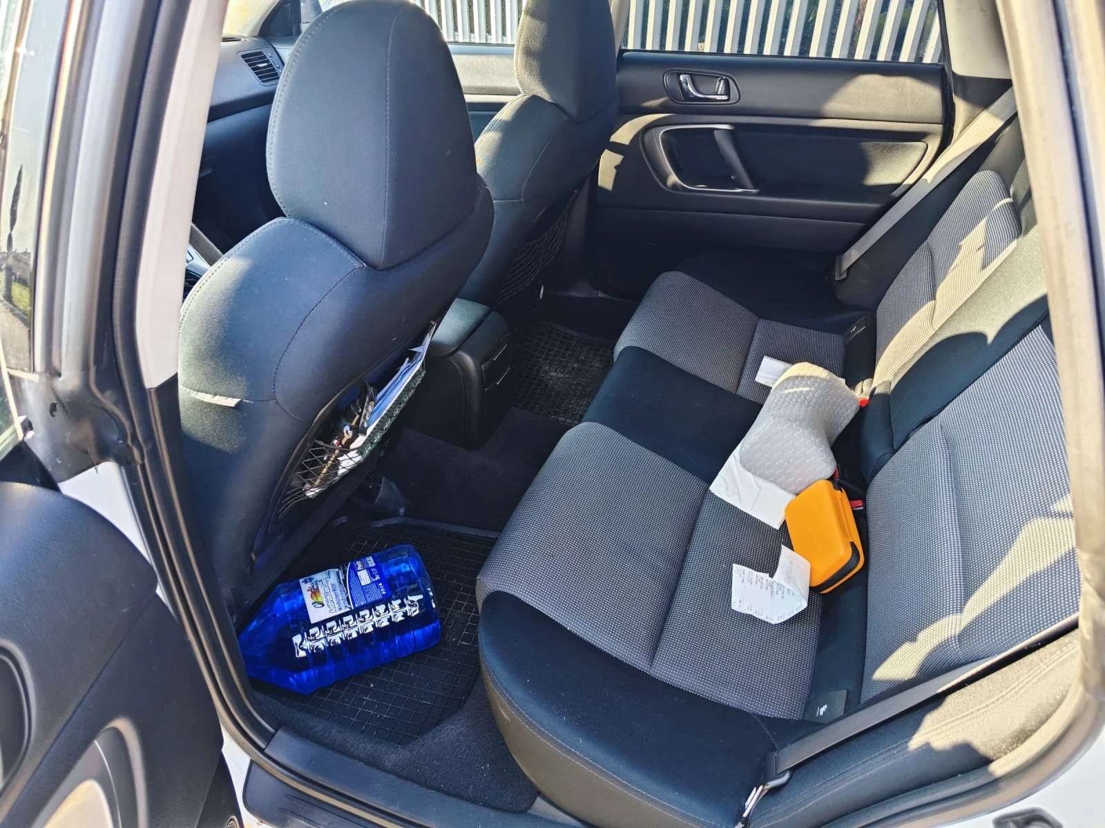 Subaru Legacy 2.0R - изображение 9