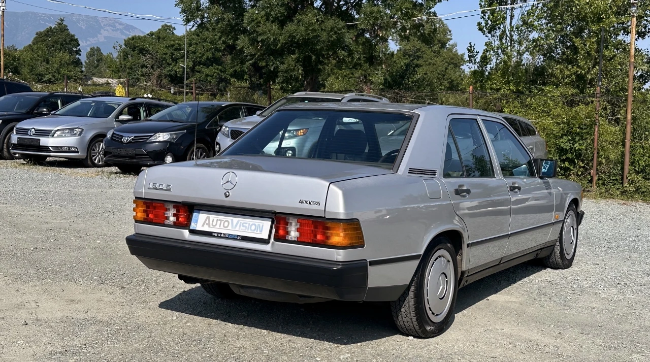 Mercedes-Benz 190 E 2.0i Италия - изображение 2