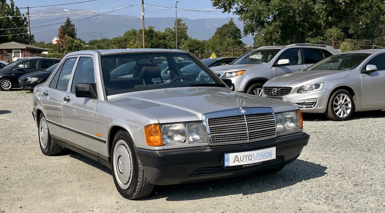 Mercedes-Benz 190 E 2.0i Италия - изображение 3