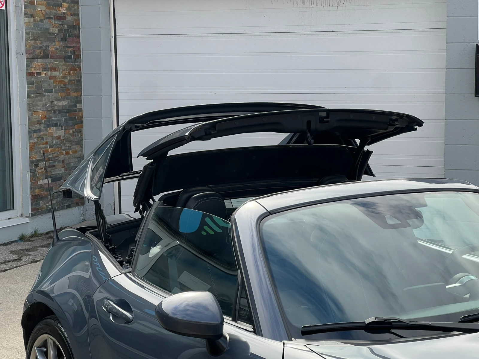 Mazda Mx-5 * GT* CARFAX* АВТОФИНАНСИРАНЕ*  - изображение 7
