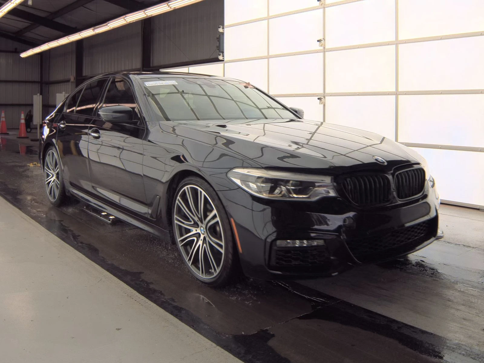 BMW 540 M-PACK* HEADUP* 360* HARMAN* SENSATEC* SHODOWLINE* - изображение 3