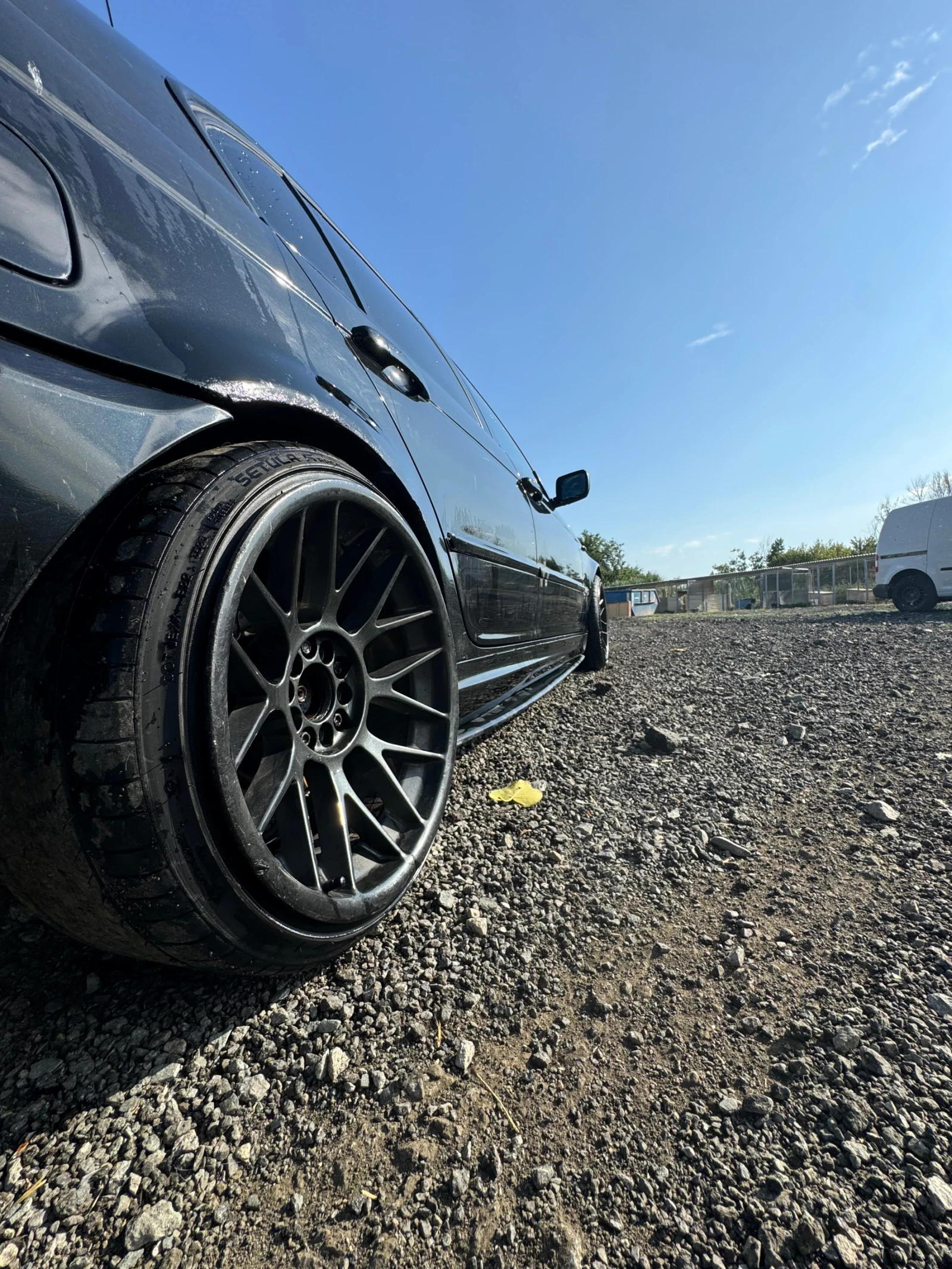 BMW 320  - изображение 5