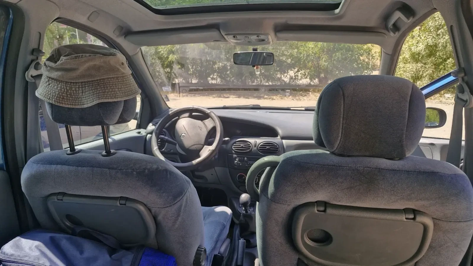 Renault Scenic 1.6 - изображение 6