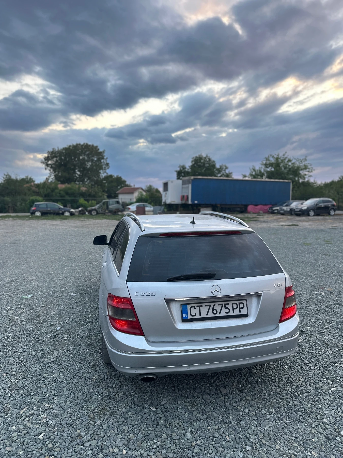 Mercedes-Benz C 220  - изображение 4