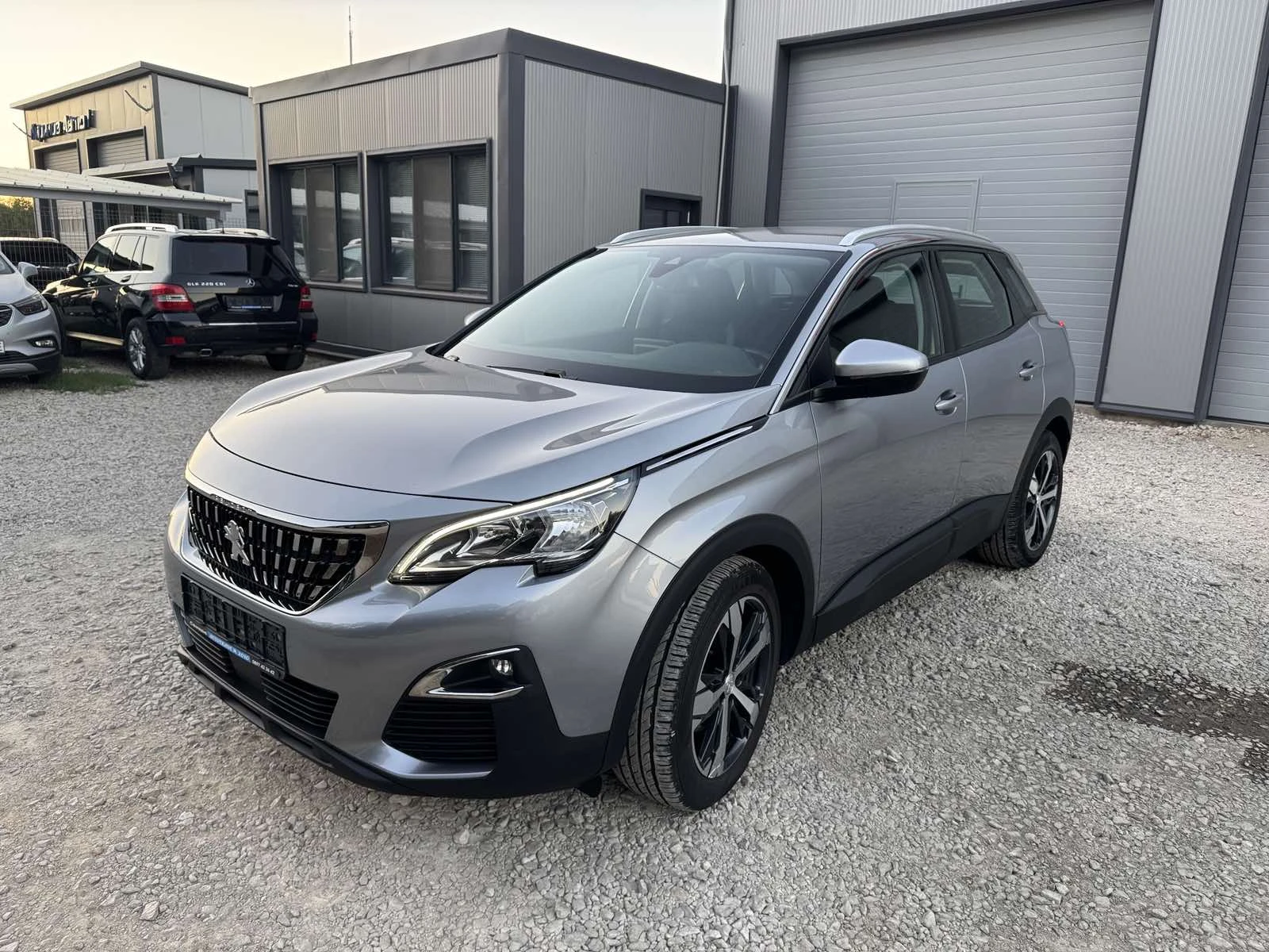 Peugeot 3008 1.6HDI* Navi* AVTOMAT* EVRO6 | Mobile.bg   1