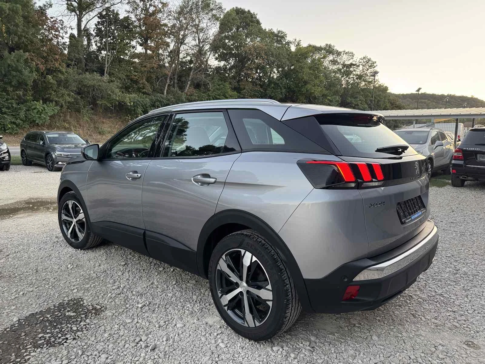 Peugeot 3008 1.6HDI* Navi* AVTOMAT* EVRO6 - изображение 4