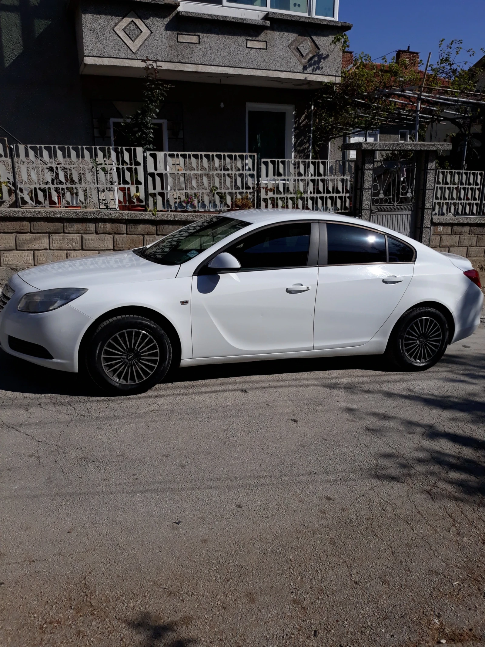 Opel Insignia  - изображение 2