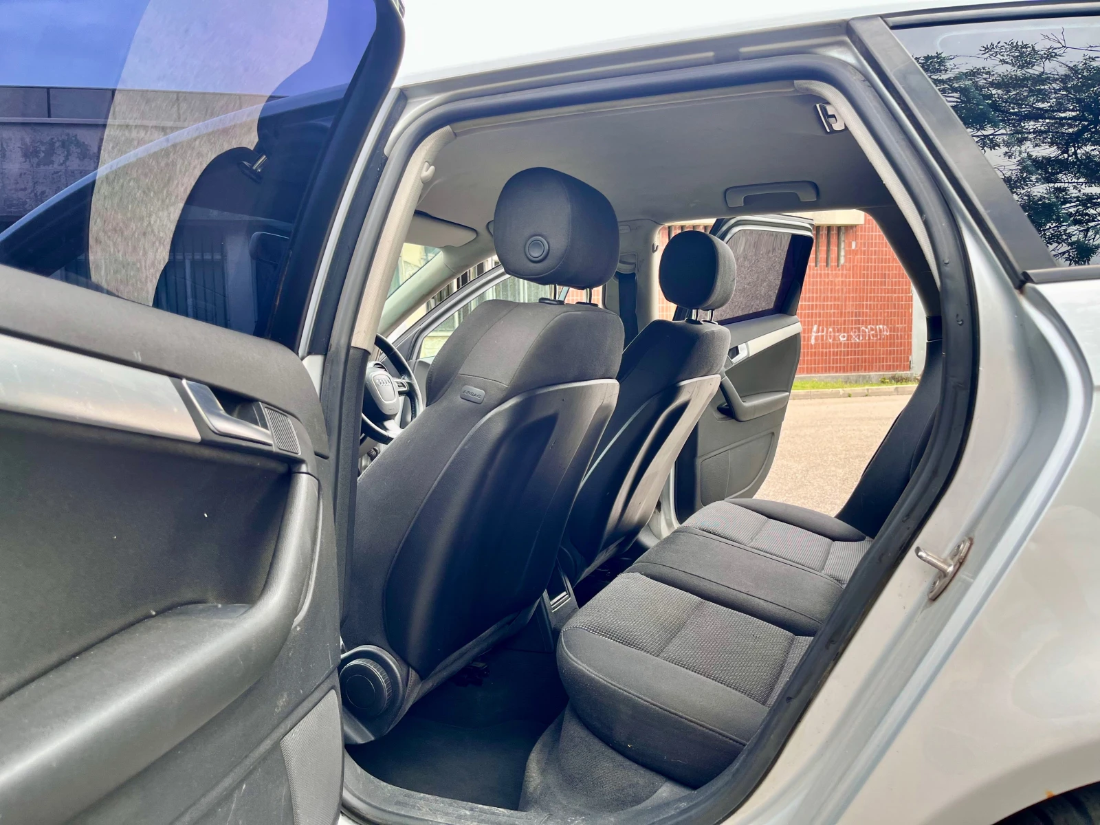 Audi A3 Sportback 2.0 TDI | Mobile.bg   11