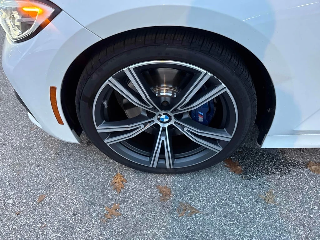 BMW 330 * 330i xDrive Sedan * CARFAX *    | Mobile.bg   11