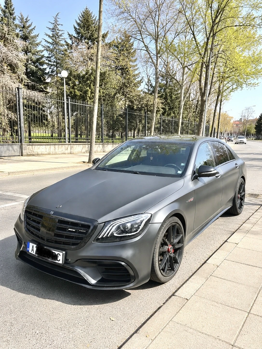 Mercedes-Benz S 500 FACE/AMG 6.3 L/4M/360/DISTR/ВАКУМ/PANO/3TV/FUL/GER