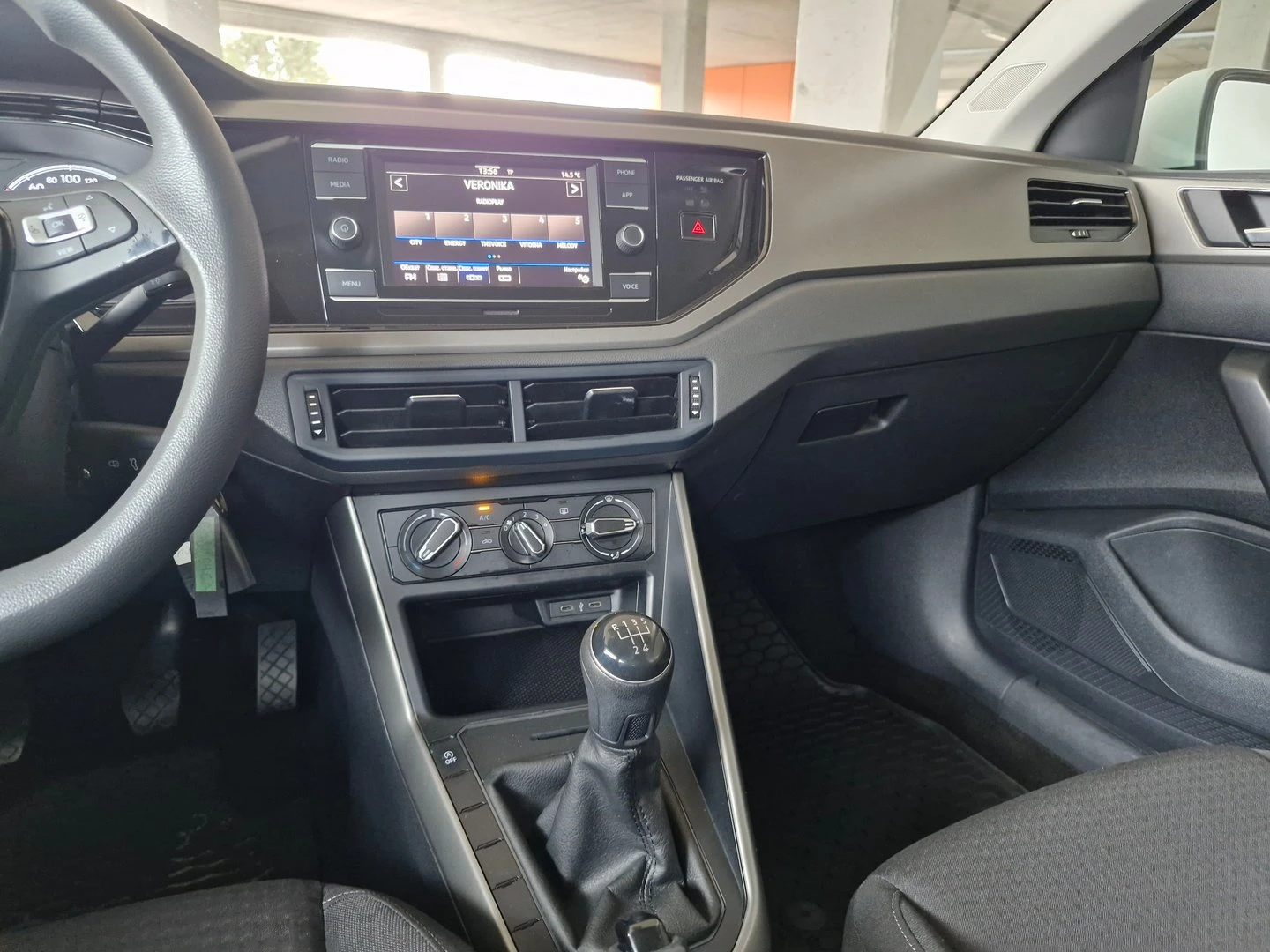 VW Polo Comfortline 1.0 EVO BMT - изображение 5