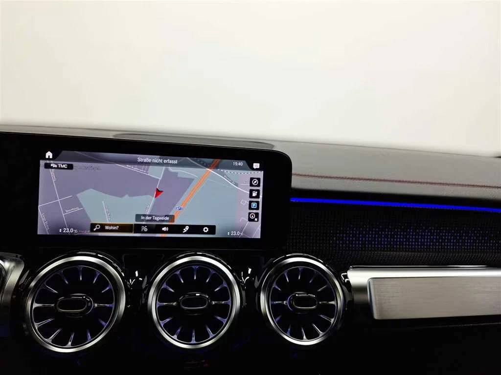 Mercedes-Benz EQB 350/AMG-LINE/292HP/4MATIC/PANO/CAM/NAVI/978g, снимка 12 - Автомобили и джипове - 53972987