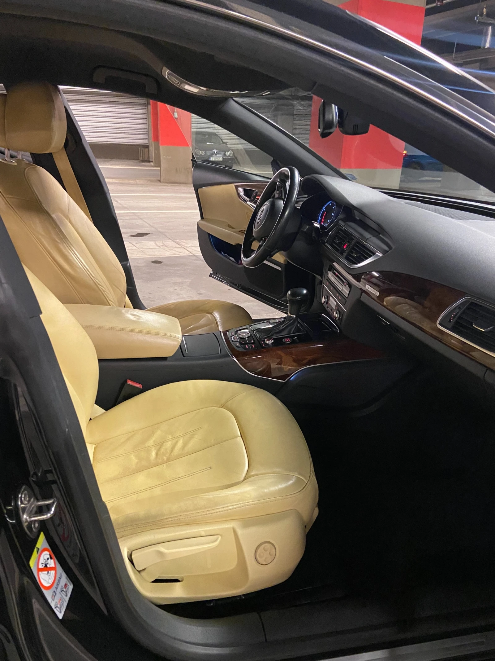 Audi A7, снимка 16 - Автомобили и джипове - 54127637