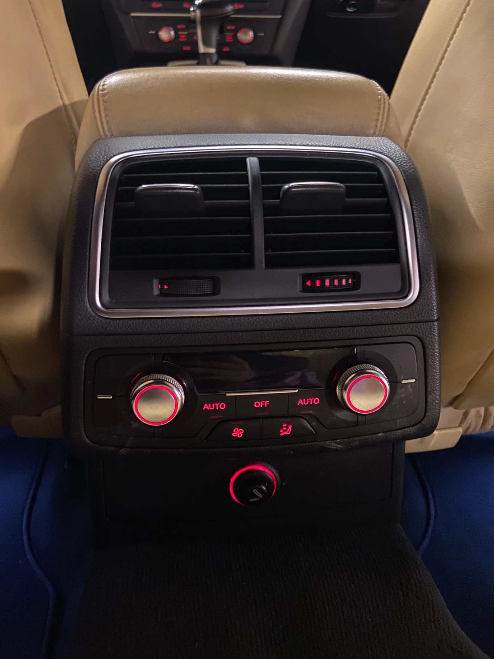 Audi A7, снимка 15 - Автомобили и джипове - 54127637