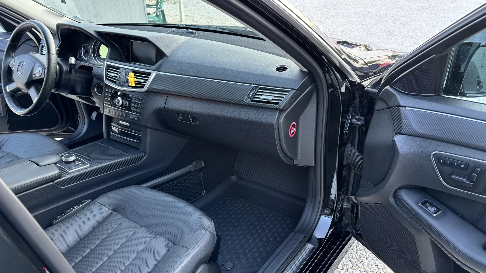 Mercedes-Benz E 350 ЕВРО 6, снимка 14 - Автомобили и джипове - 54236434