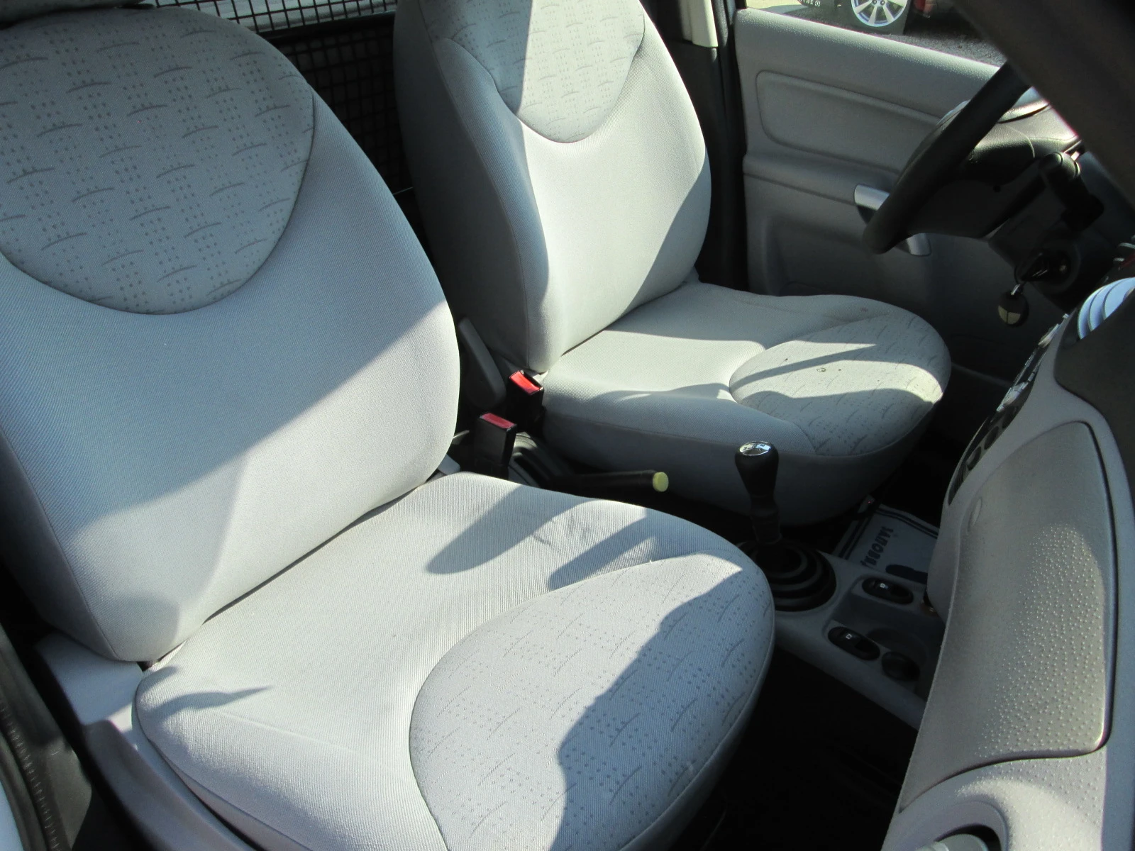 Citroen C3 1.4HDI КЛИМАТИК, снимка 15 - Автомобили и джипове - 54386686
