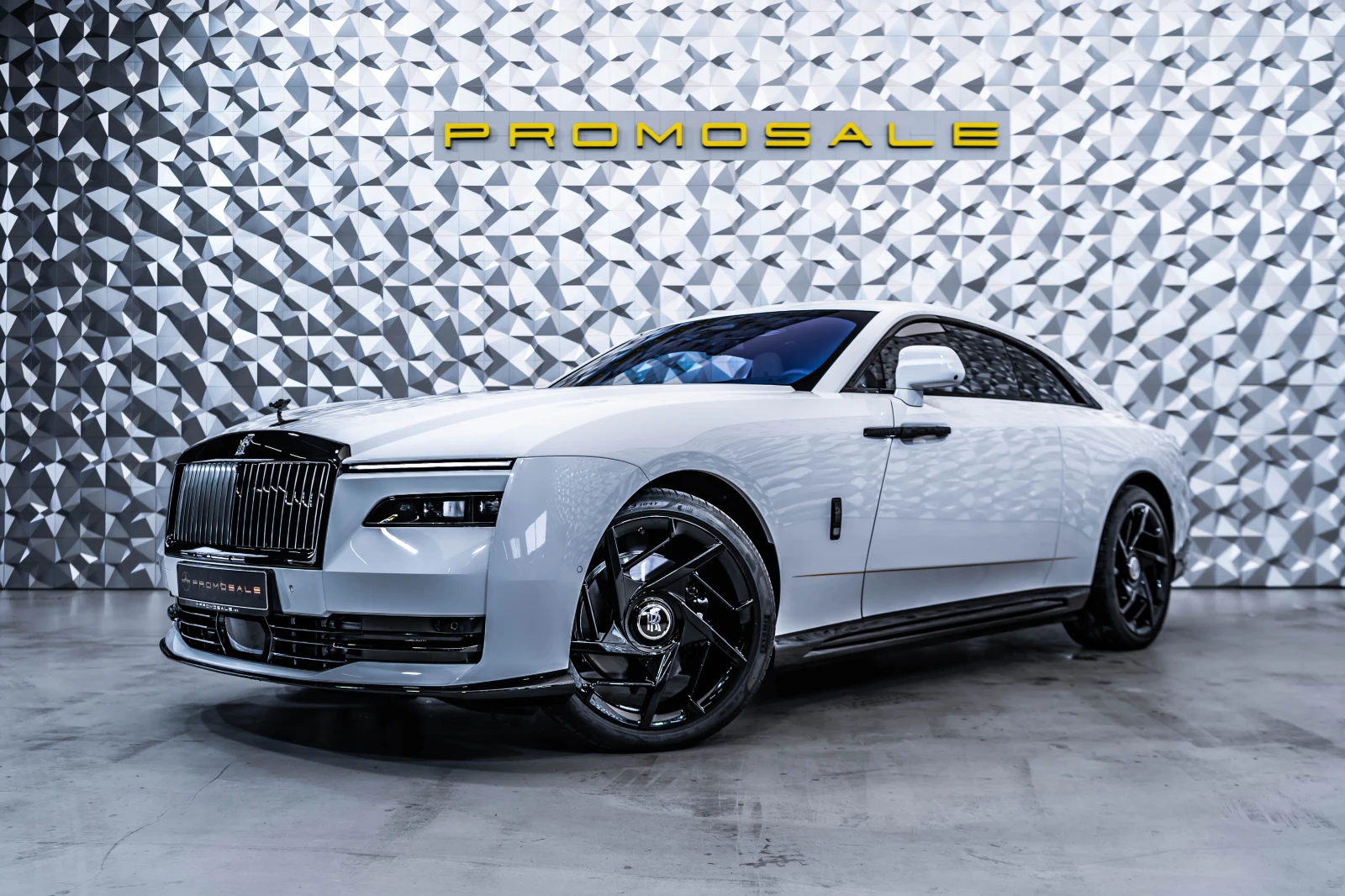 Rolls-Royce Spectre Black Badge