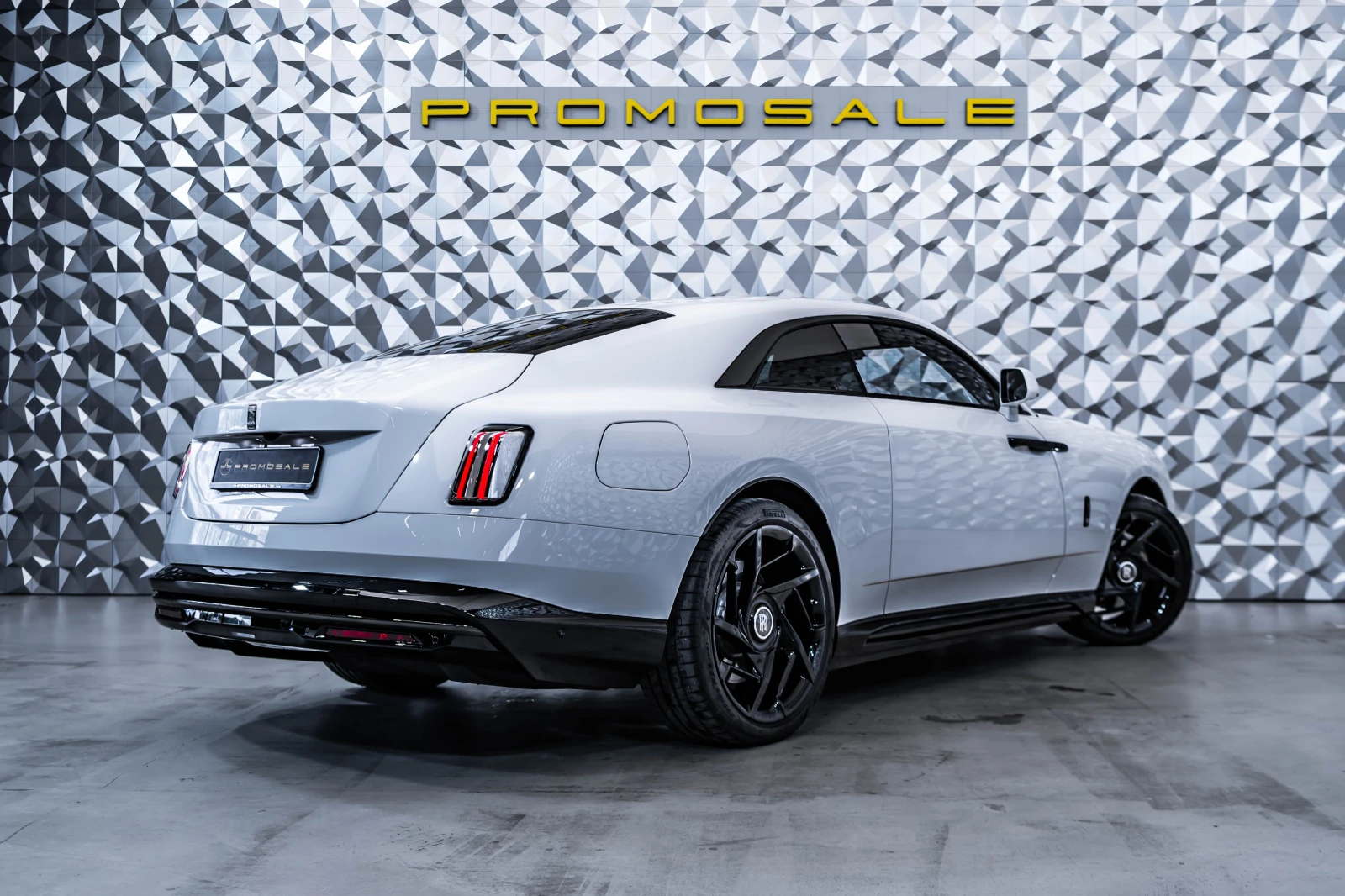 Rolls-Royce Spectre Black Badge, снимка 4 - Автомобили и джипове - 54452202