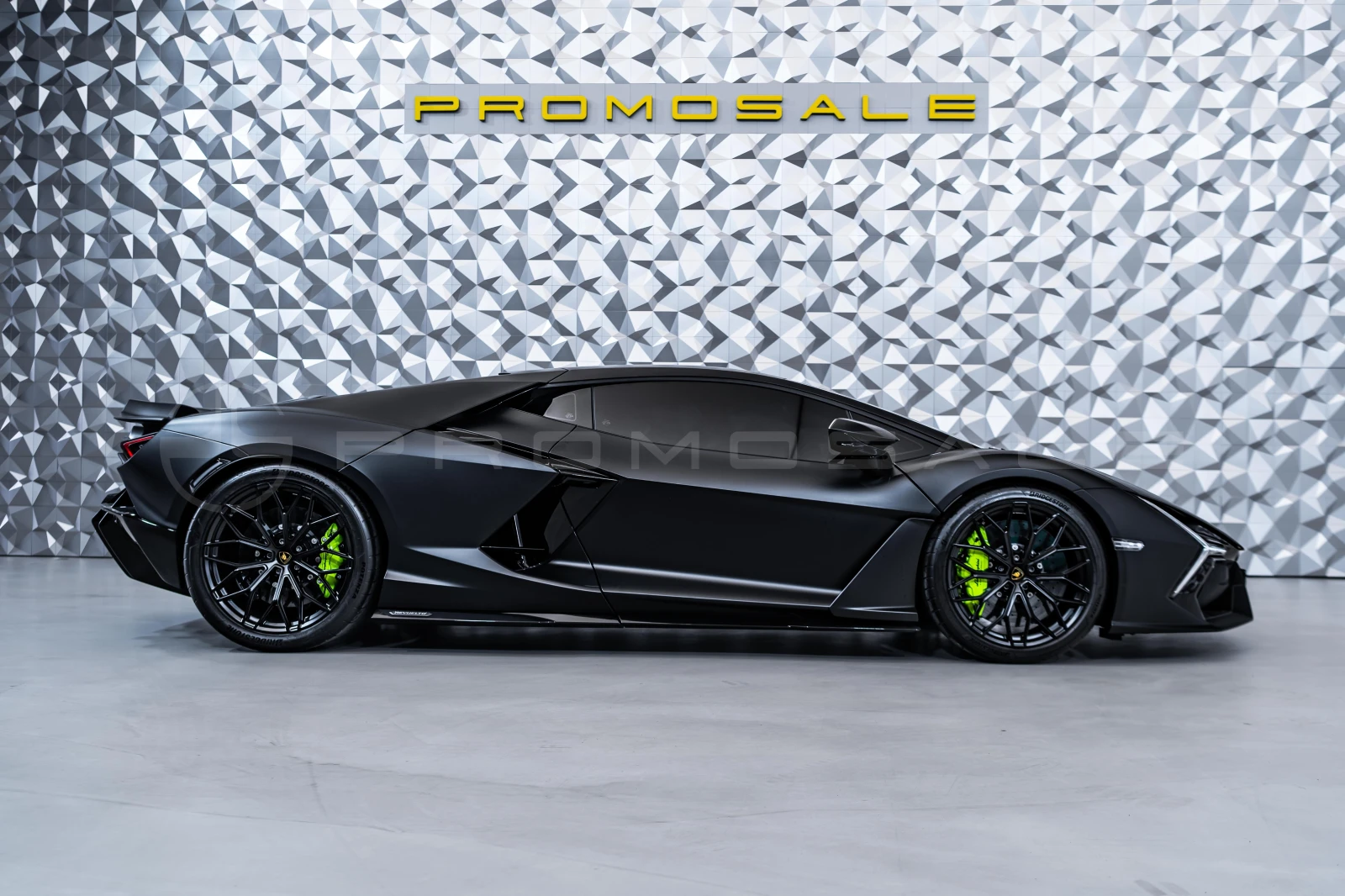 Lamborghini Revuelto Revuelto Nero, снимка 6 - Автомобили и джипове - 54959777