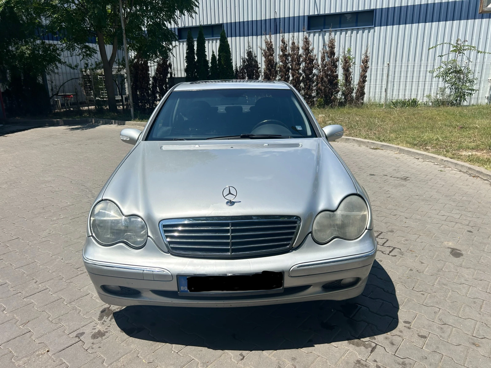 Mercedes-Benz C 220, снимка 2 - Автомобили и джипове - 55364738