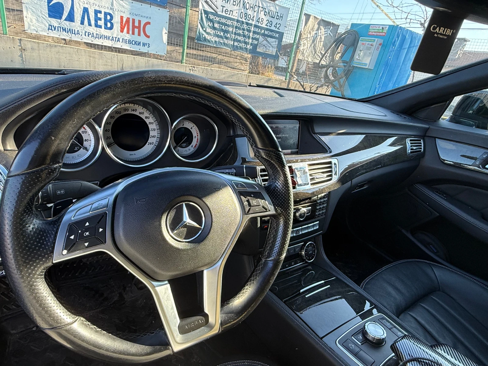 Mercedes-Benz CLA 350, снимка 10 - Автомобили и джипове - 55631625