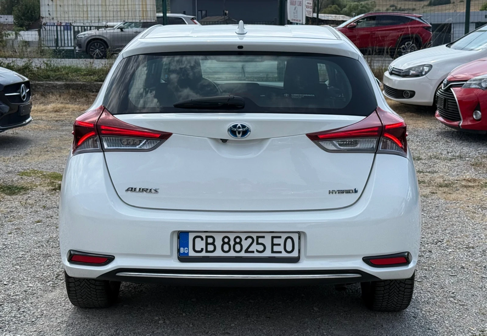 Toyota Auris 1.8HYBRID* 100кс* FACELIFT* Камера* Нави* , снимка 6 - Автомобили и джипове - 55781819