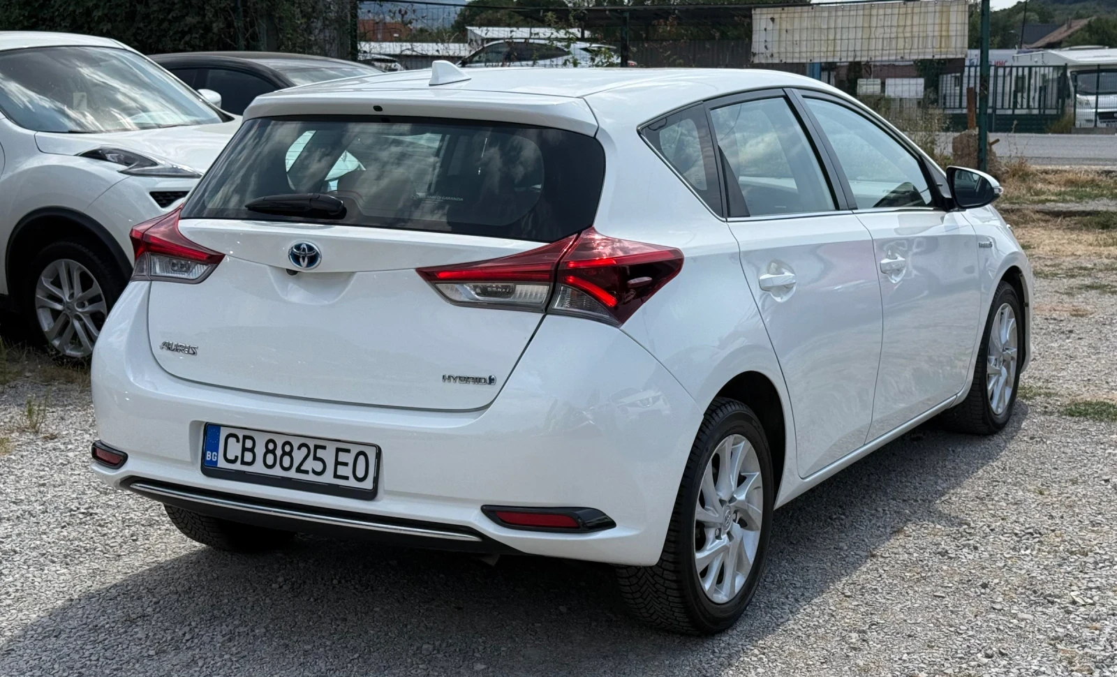 Toyota Auris 1.8HYBRID* 100кс* FACELIFT* Камера* Нави* , снимка 7 - Автомобили и джипове - 55781819
