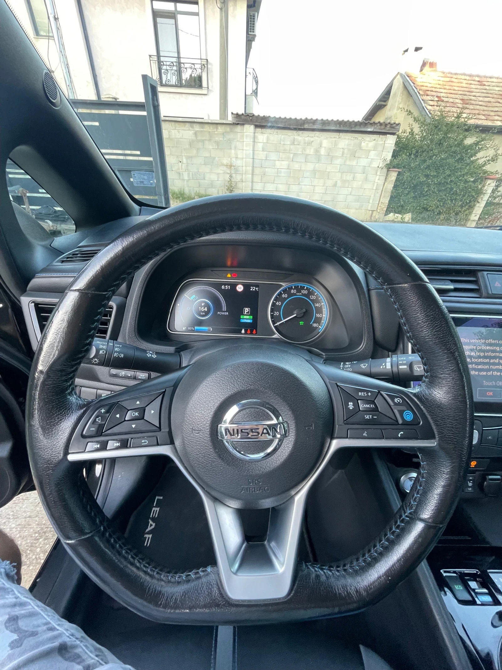 Nissan Leaf  Tekna, снимка 7 - Автомобили и джипове - 55885570