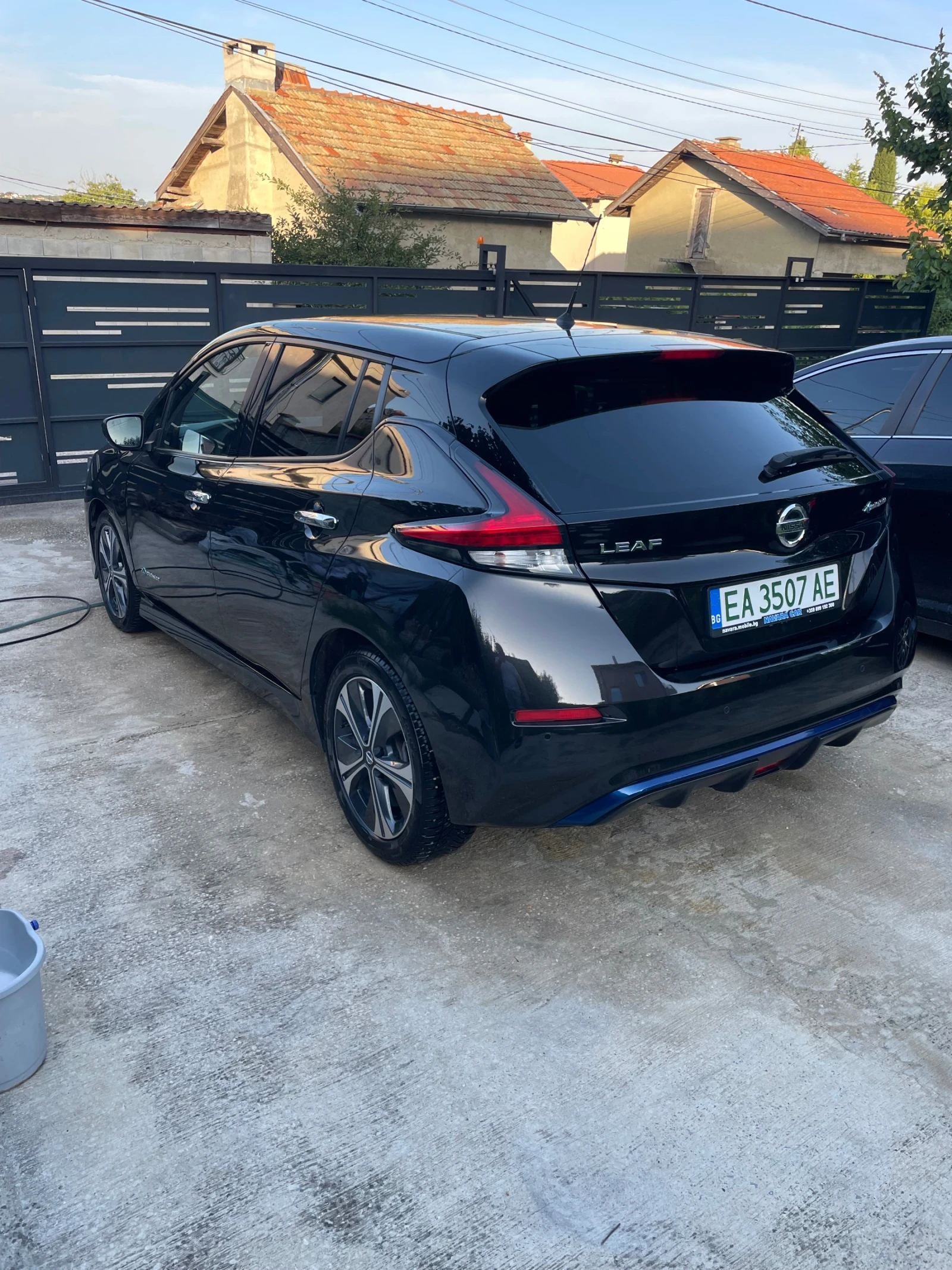 Nissan Leaf  Tekna, снимка 4 - Автомобили и джипове - 55885570
