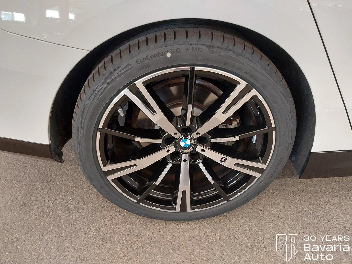 BMW 520 i Touring Steptronic, снимка 13 - Автомобили и джипове - 56302792