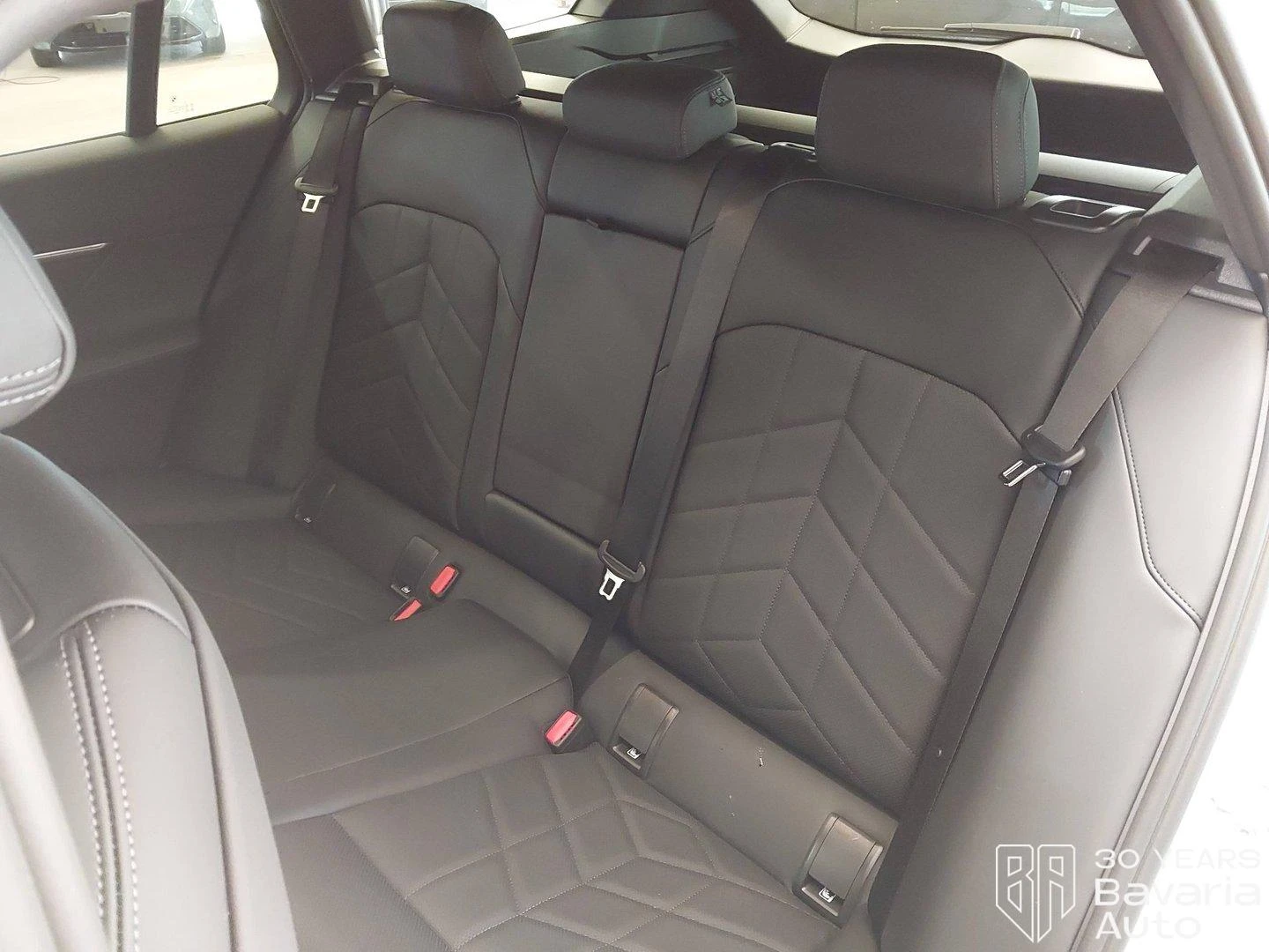 BMW 520 i Touring Steptronic, снимка 8 - Автомобили и джипове - 56302792