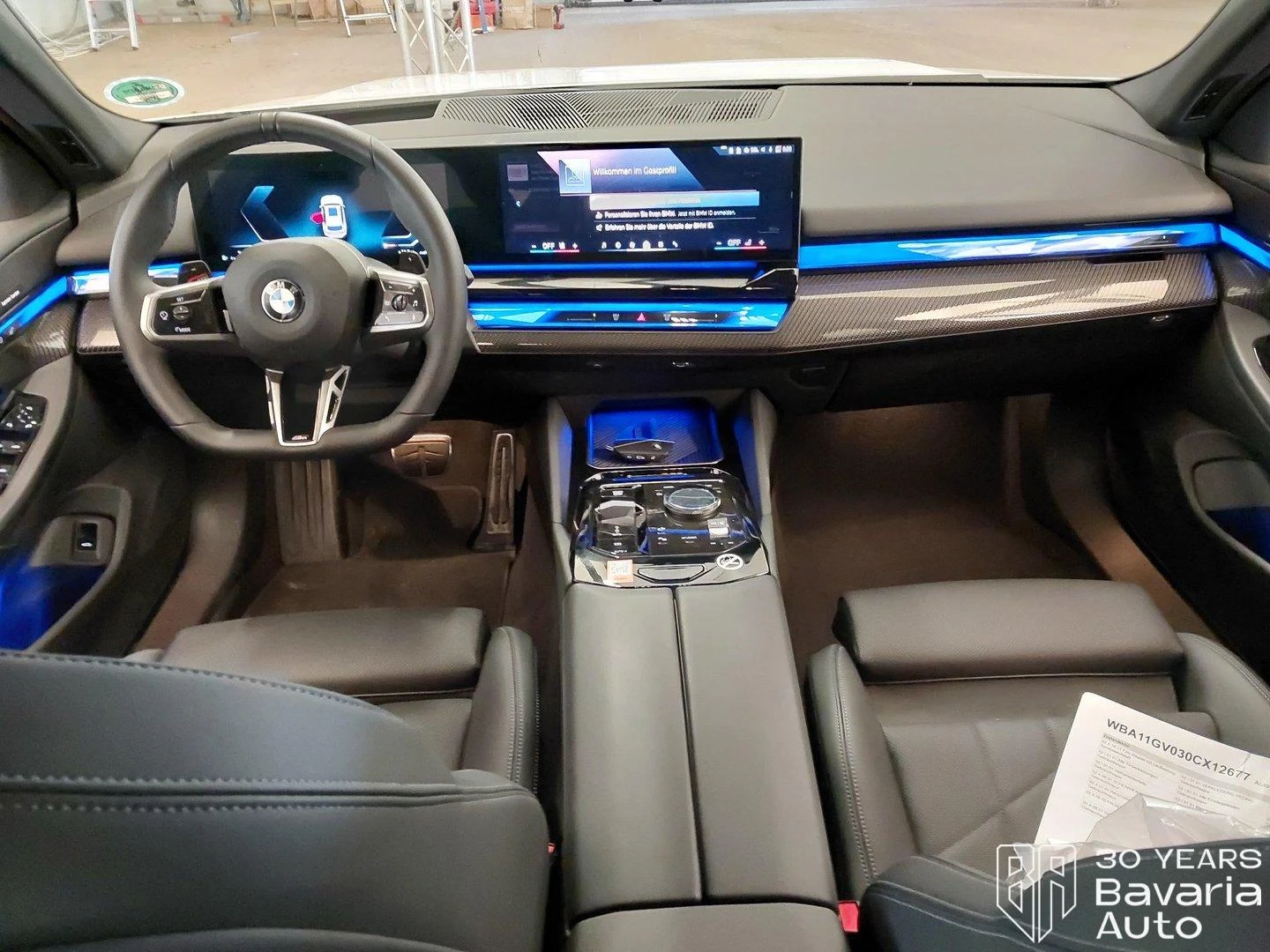 BMW 520 i Touring Steptronic, снимка 6 - Автомобили и джипове - 56302792