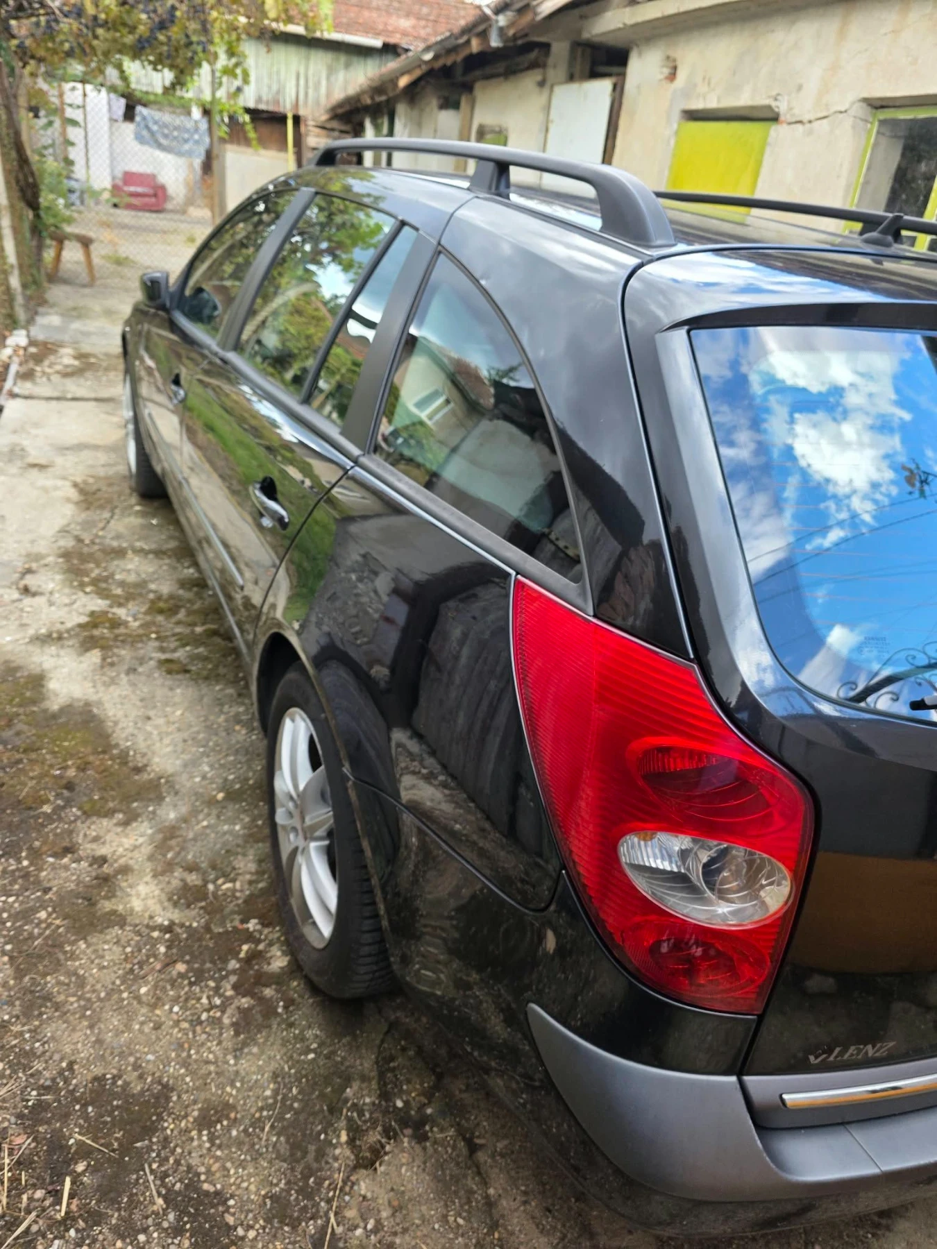 Renault Laguna, снимка 6 - Автомобили и джипове - 56727642