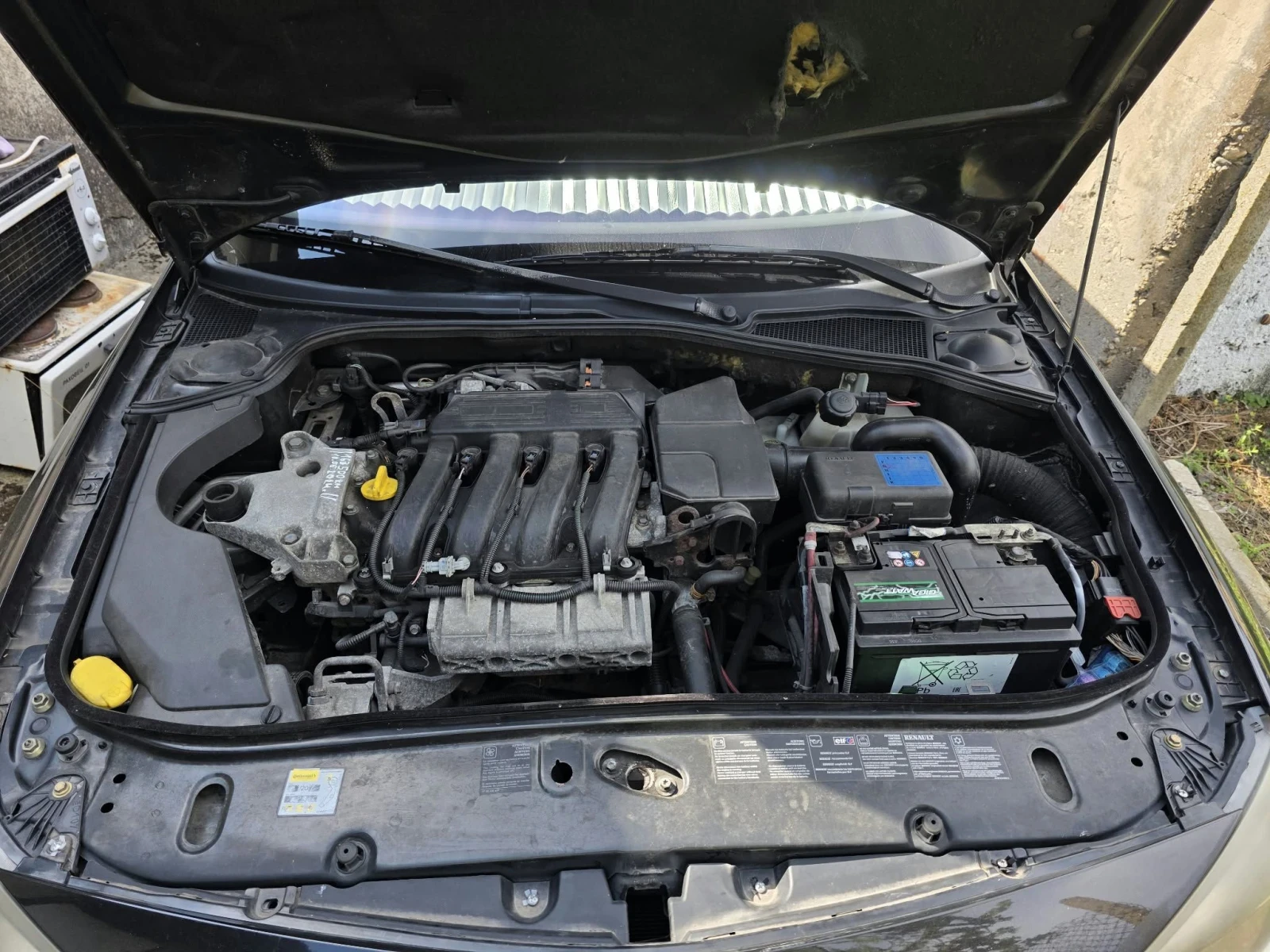 Renault Laguna, снимка 4 - Автомобили и джипове - 56727642
