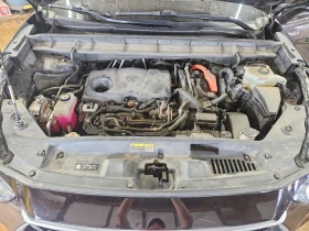 Toyota Highlander HYBRID XLE 4x4, снимка 12
