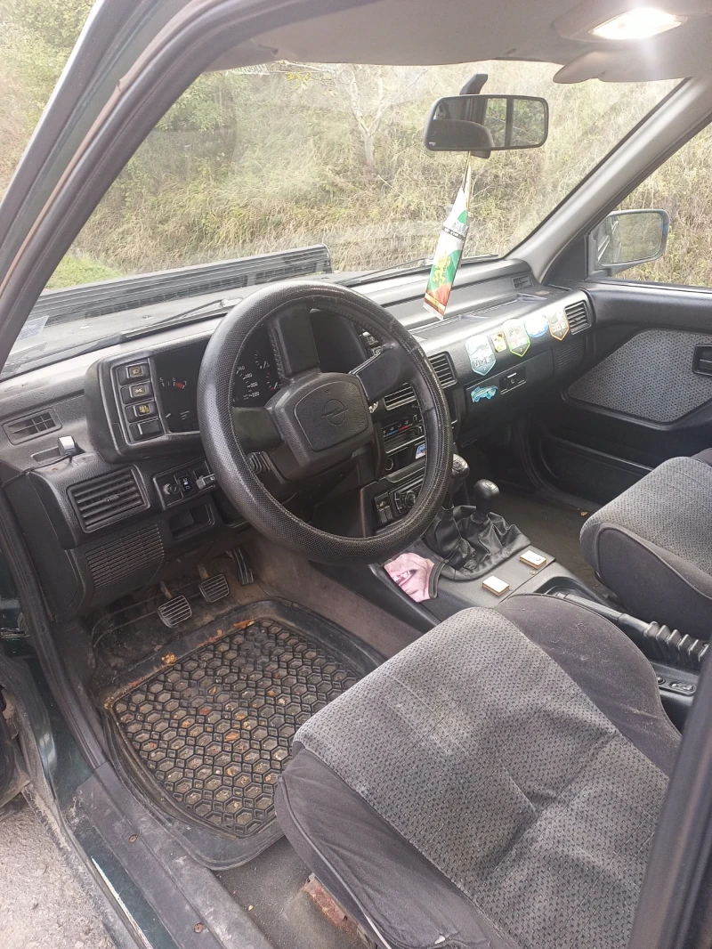 Opel Frontera А, снимка 9 - Автомобили и джипове - 49262355