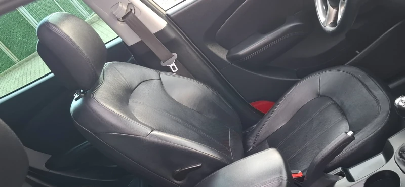 Hyundai IX35 2.0 4wd 163kc Панорама Климатроник !!Кожен салон!!, снимка 9 - Автомобили и джипове - 49994064